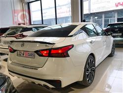 نيسان ألتيما